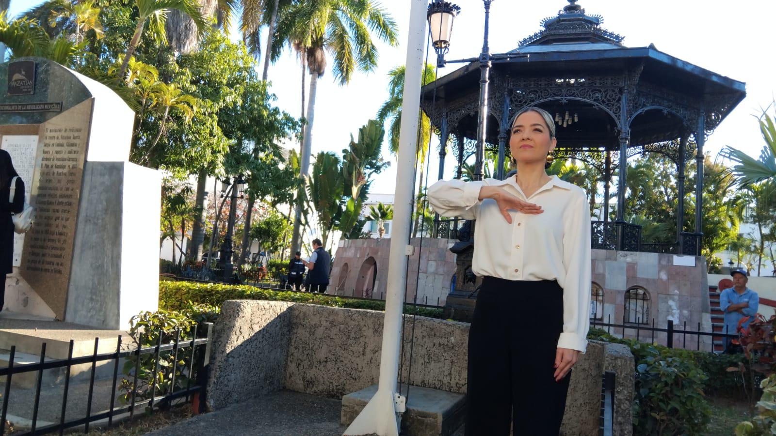 $!Conmemoran en Mazatlán el 108 aniversario de la Constitución de 1917