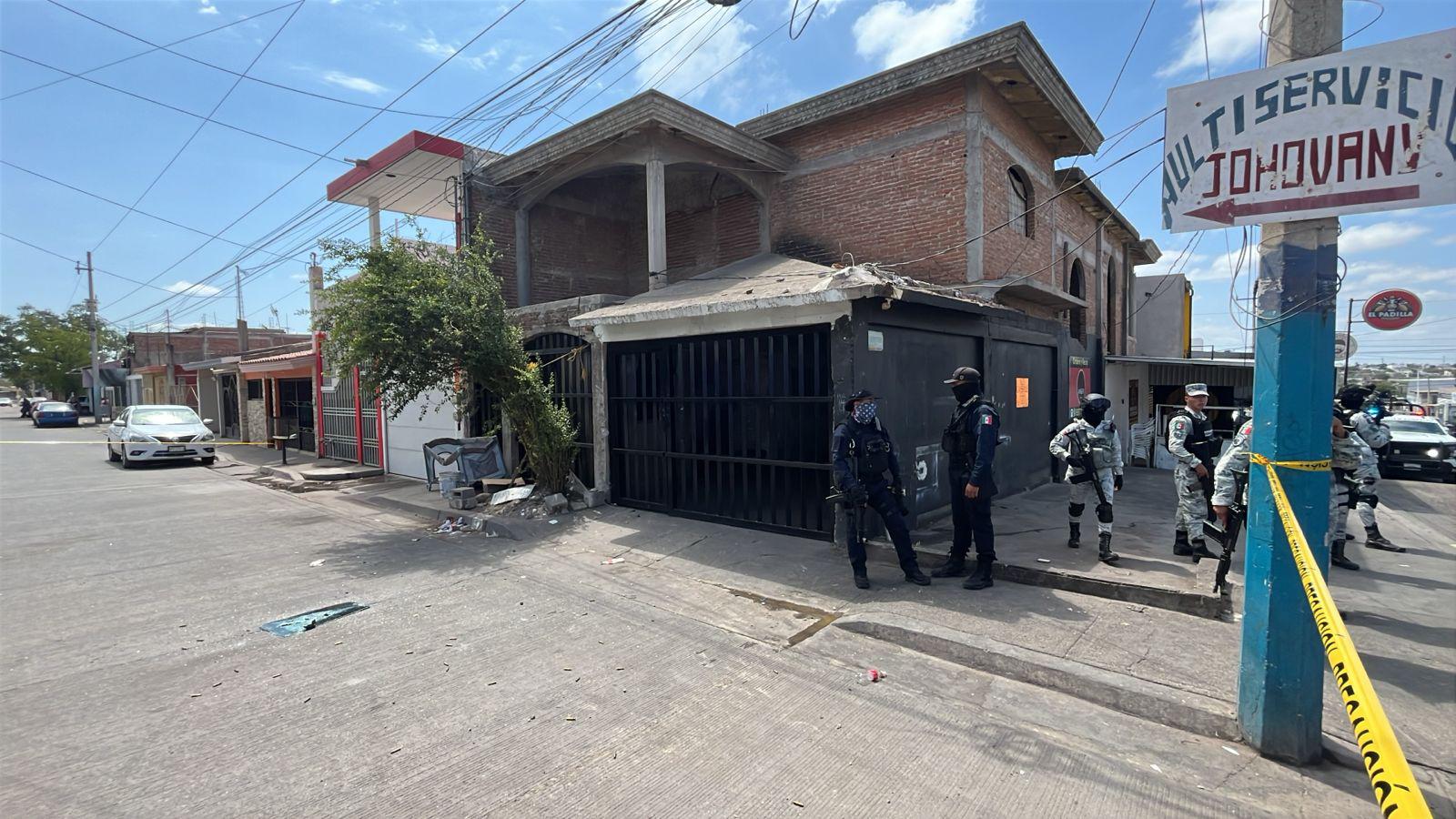 $!Grupo armado hiere a un hombre y rafaguea domicilio en la colonia Felipe Ángeles, en Culiacán