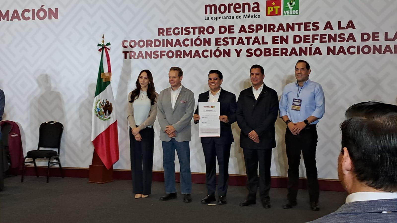$!Formaliza Ricardo Madrid registro en contienda de Morena; ‘haremos la alianza por Sinaloa’