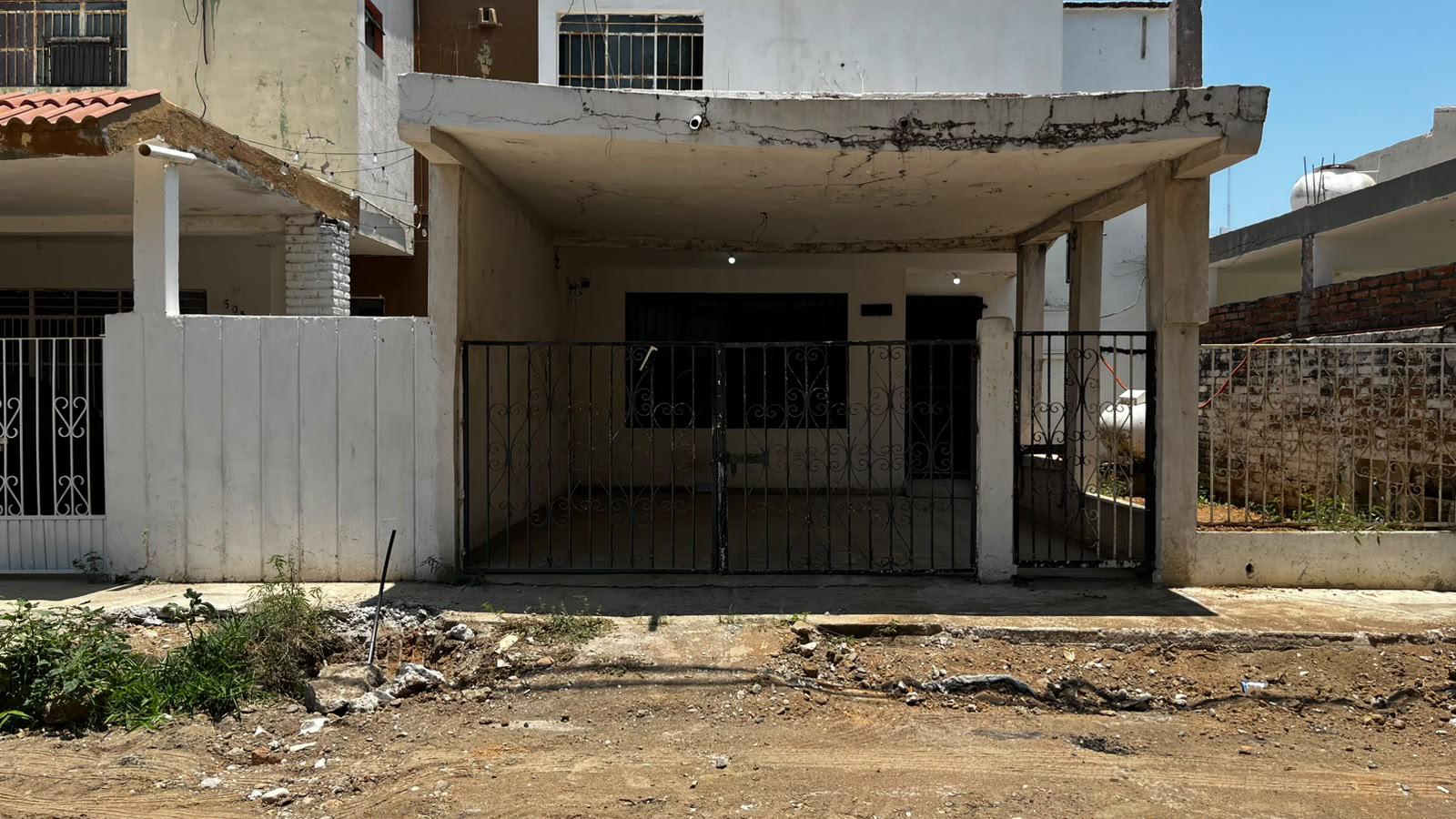 $!Vecinos del fraccionamiento Estadio piden concluir obra de Jumapam antes de las lluvias