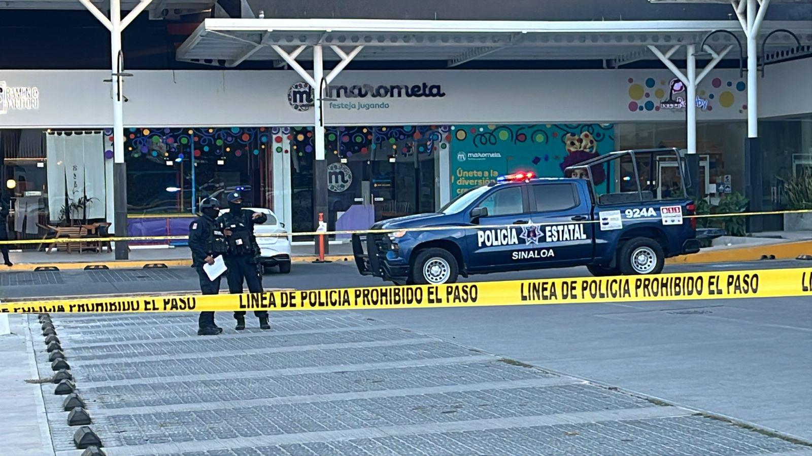 $!Matan a un hombre en el estacionamiento de un plaza comercial de Culiacán