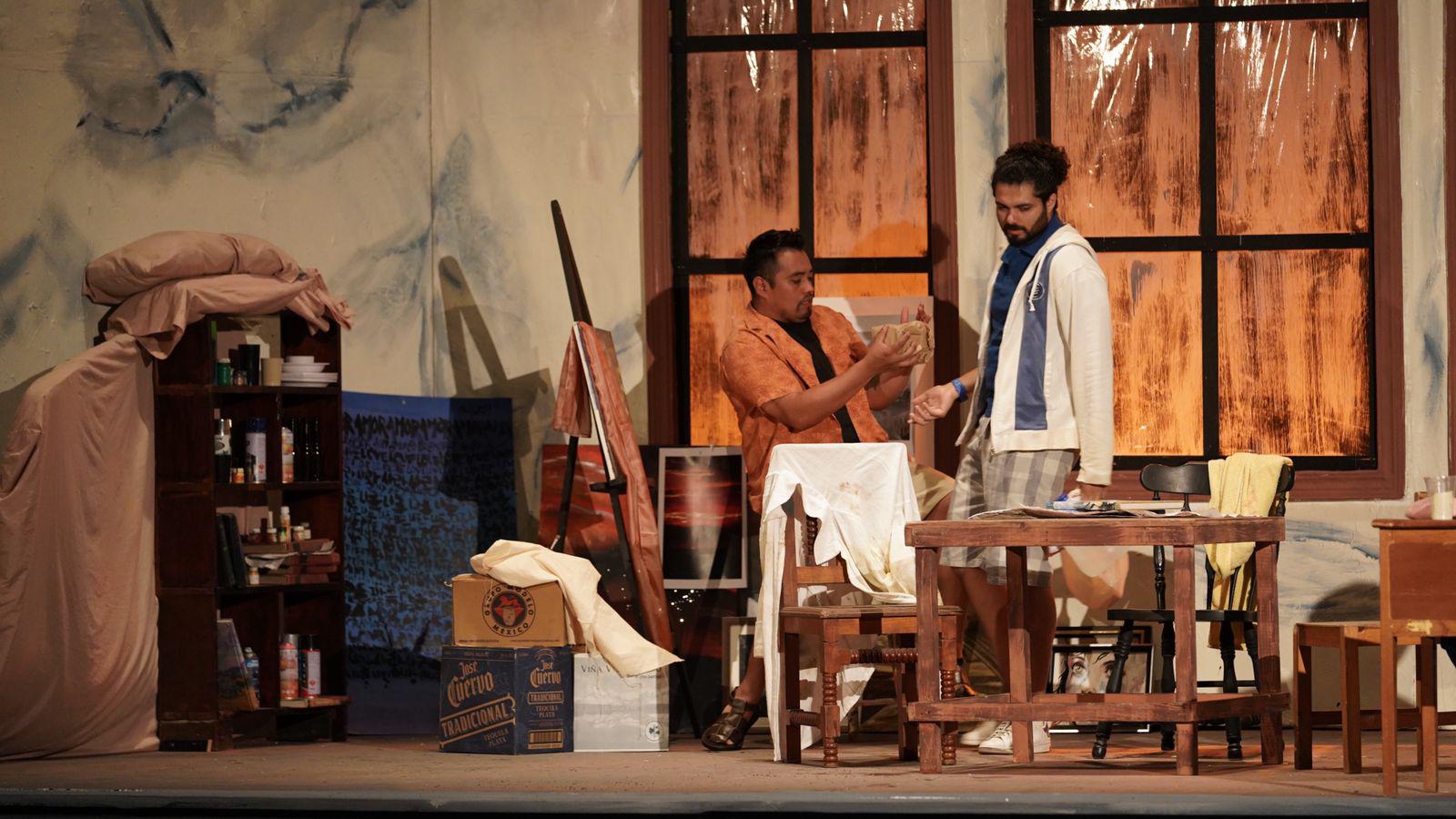 $!Más de 100 artistas estuvieron sobre el escenario del máximo recinto porteño.