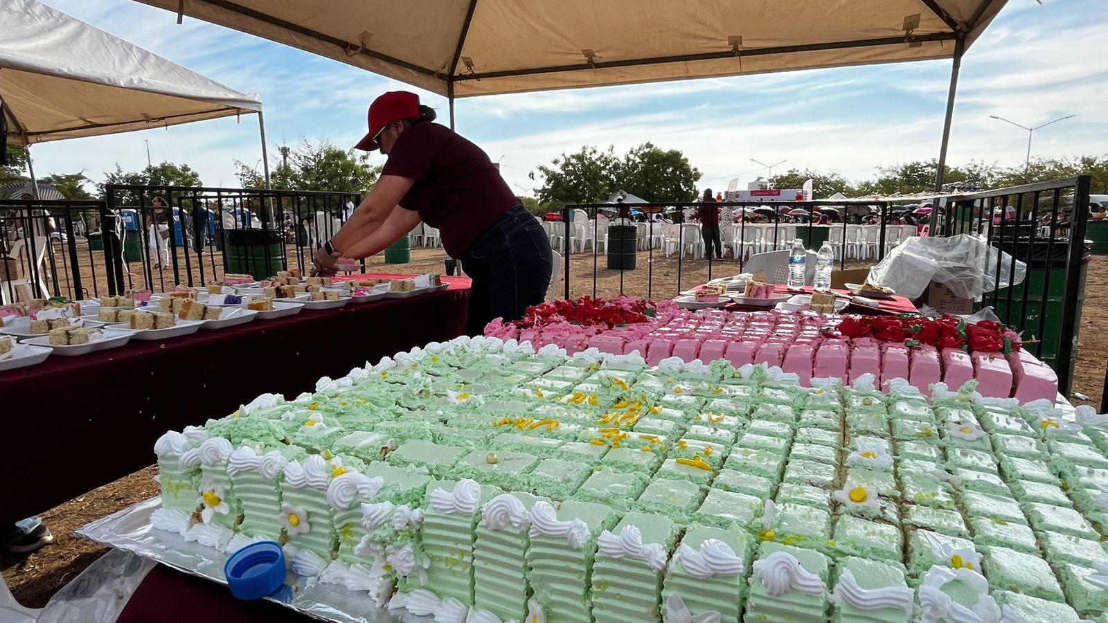 $!Celebran mujeres mazatlecas el Día de las Madres con fiesta en Pradera Dorada