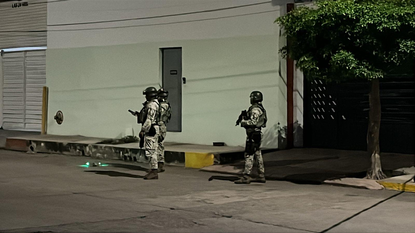 $!Hallan a hombre decapitado cerca del Parque Constitución de Culiacán