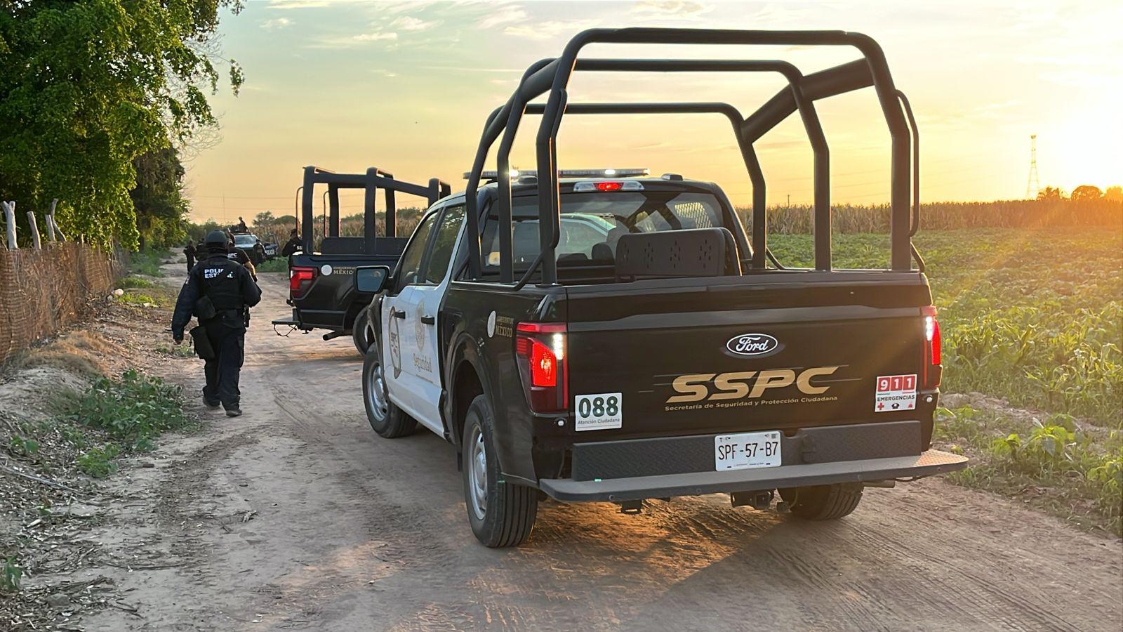 $!Hallan a un hombre asesinado a balazos en parcela de Navolato