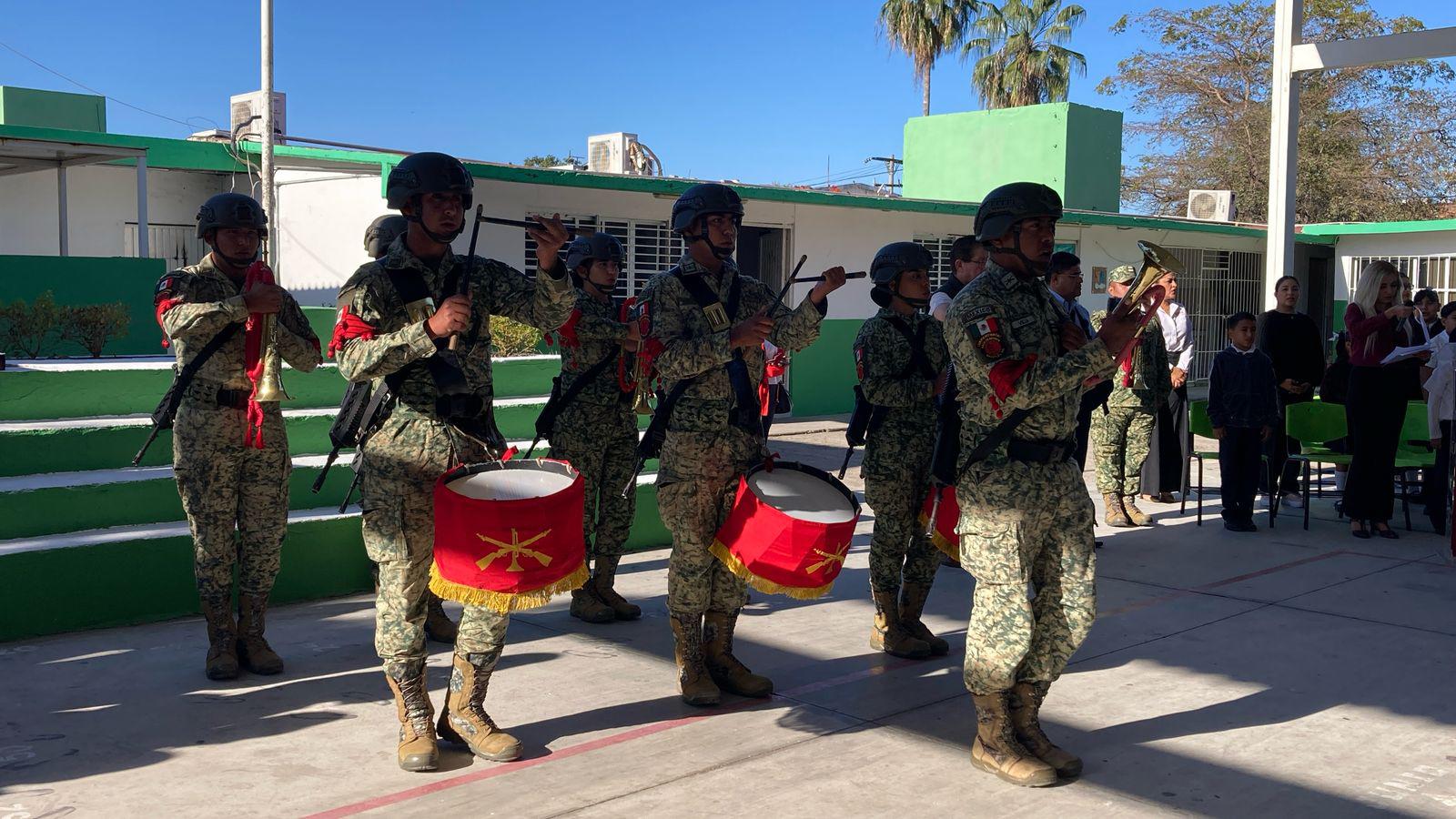 $!Agradecen pronto inicio de reconstrucción de barda perimetral en escuela primaria de Mazatlán