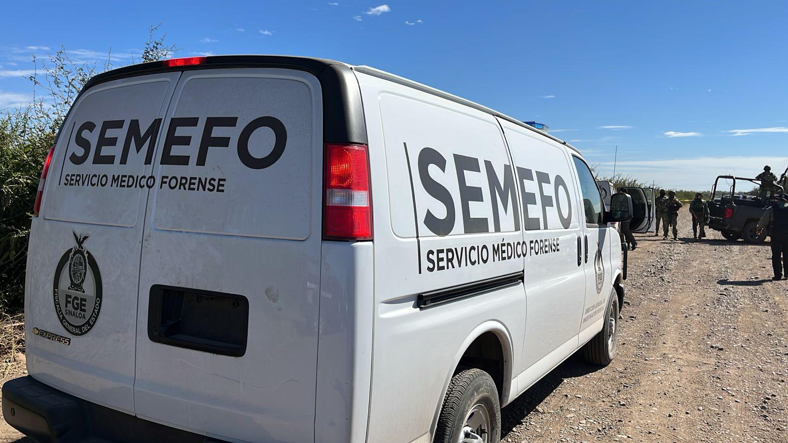 $!Hallan otro cadáver envuelto en un cobertor en la zona rural al sur de Culiacán