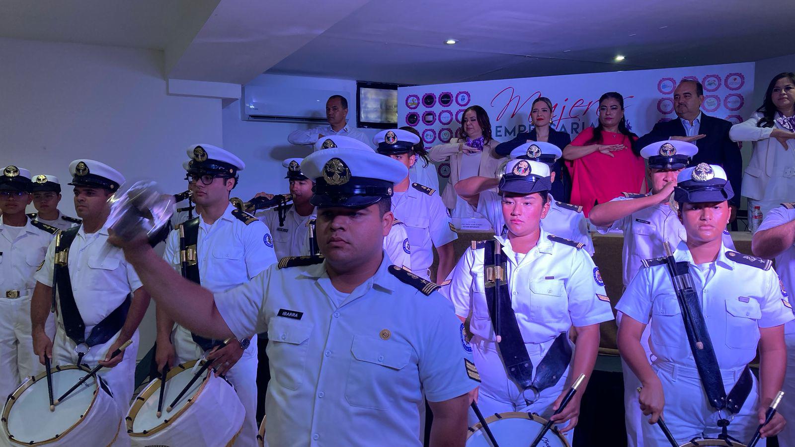 $!Rinde protesta Paola Álvarez como presidenta de la Comisión de Mujeres Empresarias de Canaco Mazatlán