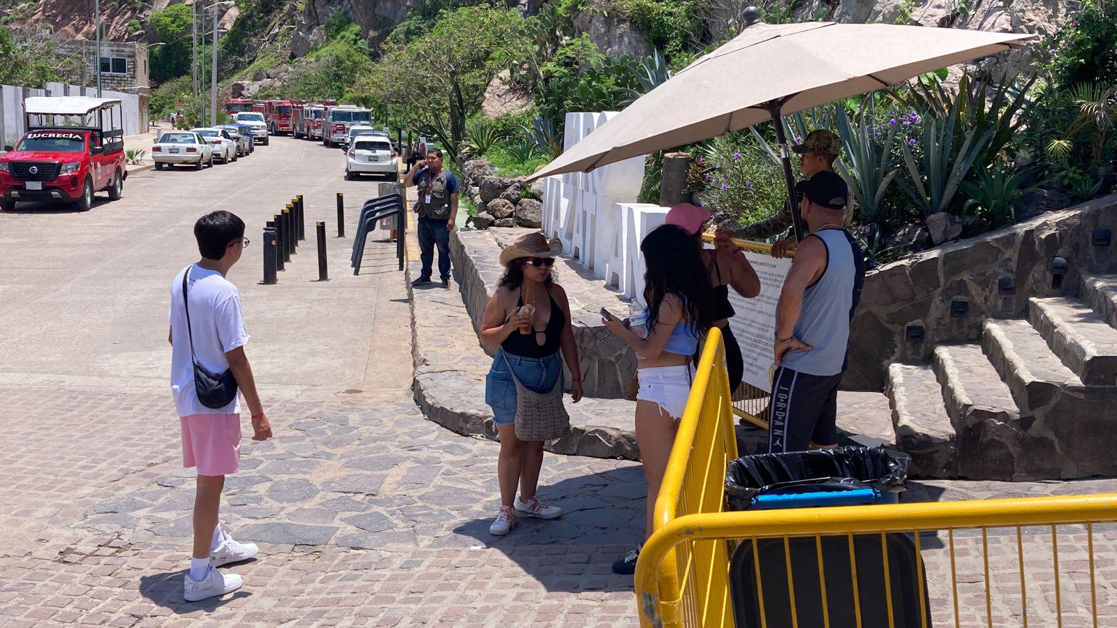 $!Crece afluencia de visitantes en el Faro de Mazatlán y se refuerzan previsiones ante altas temperaturas