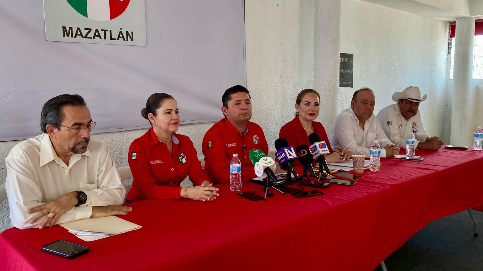 $!Respalda PRI Sinaloa a regidora Maribel Chollet por denuncia contra Gobierno de Mazatlán