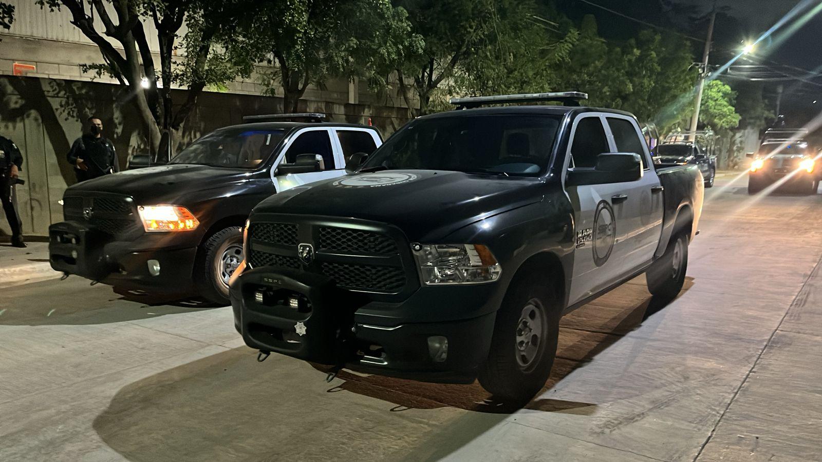 $!Asesinan a balazos a un hombre atrás de supermercado de la colonia Pemex, en Culiacán