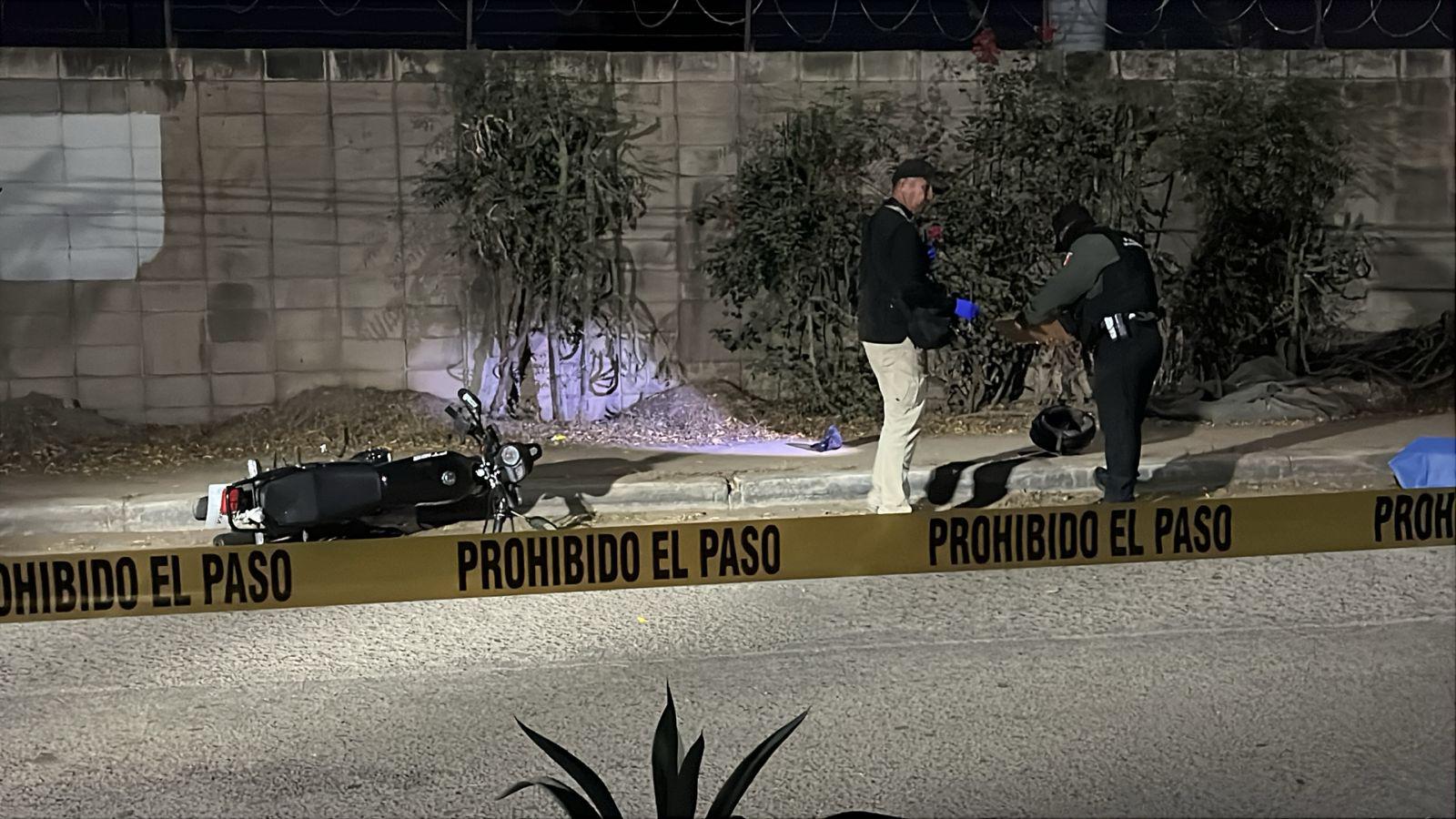 $!Asesinan a balazos a un motociclista en Rincón del Valle, en Culiacán