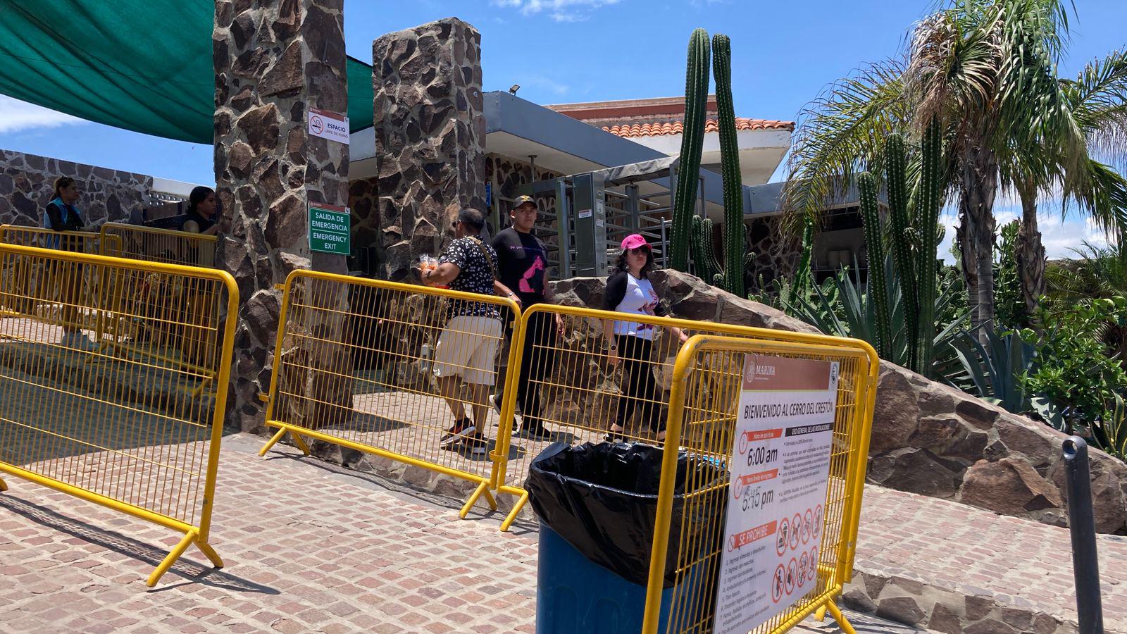 $!Crece afluencia de visitantes en el Faro de Mazatlán y se refuerzan previsiones ante altas temperaturas