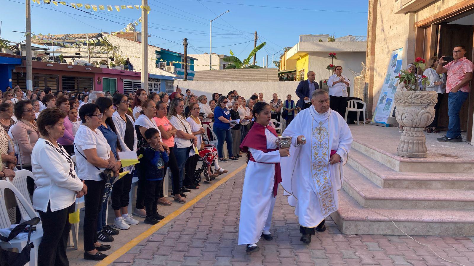 $!Consagra Joseph Spiteri el Templo de la Vera Cruz en Mazatlán