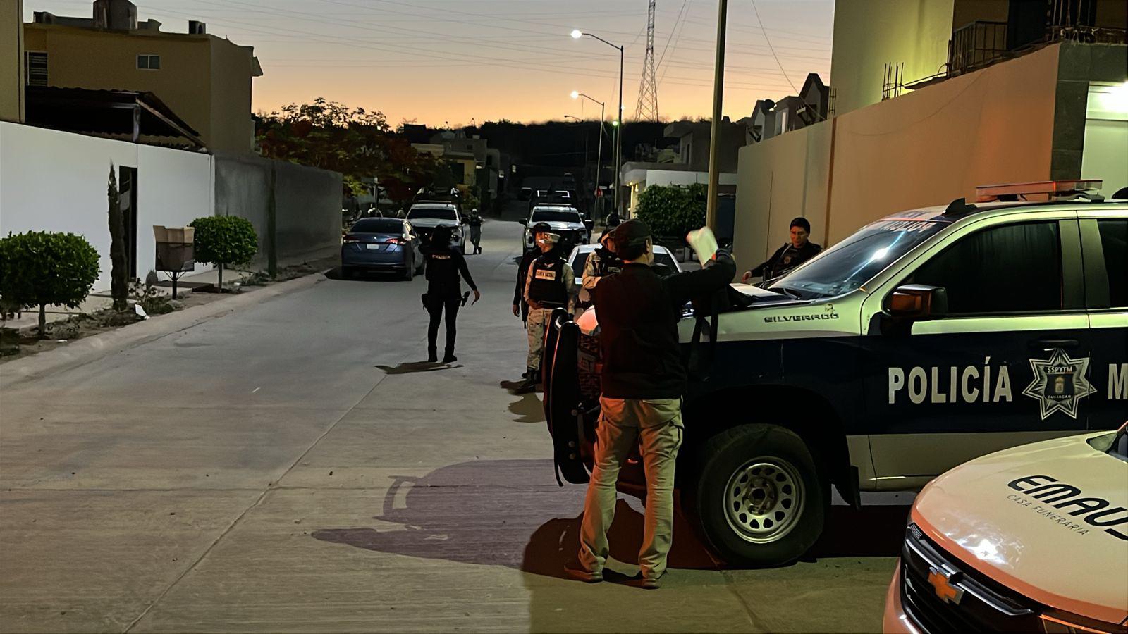 $!Asesinan a balazos a un hombre en una vivienda del fraccionamiento Albaterra, en Culiacán