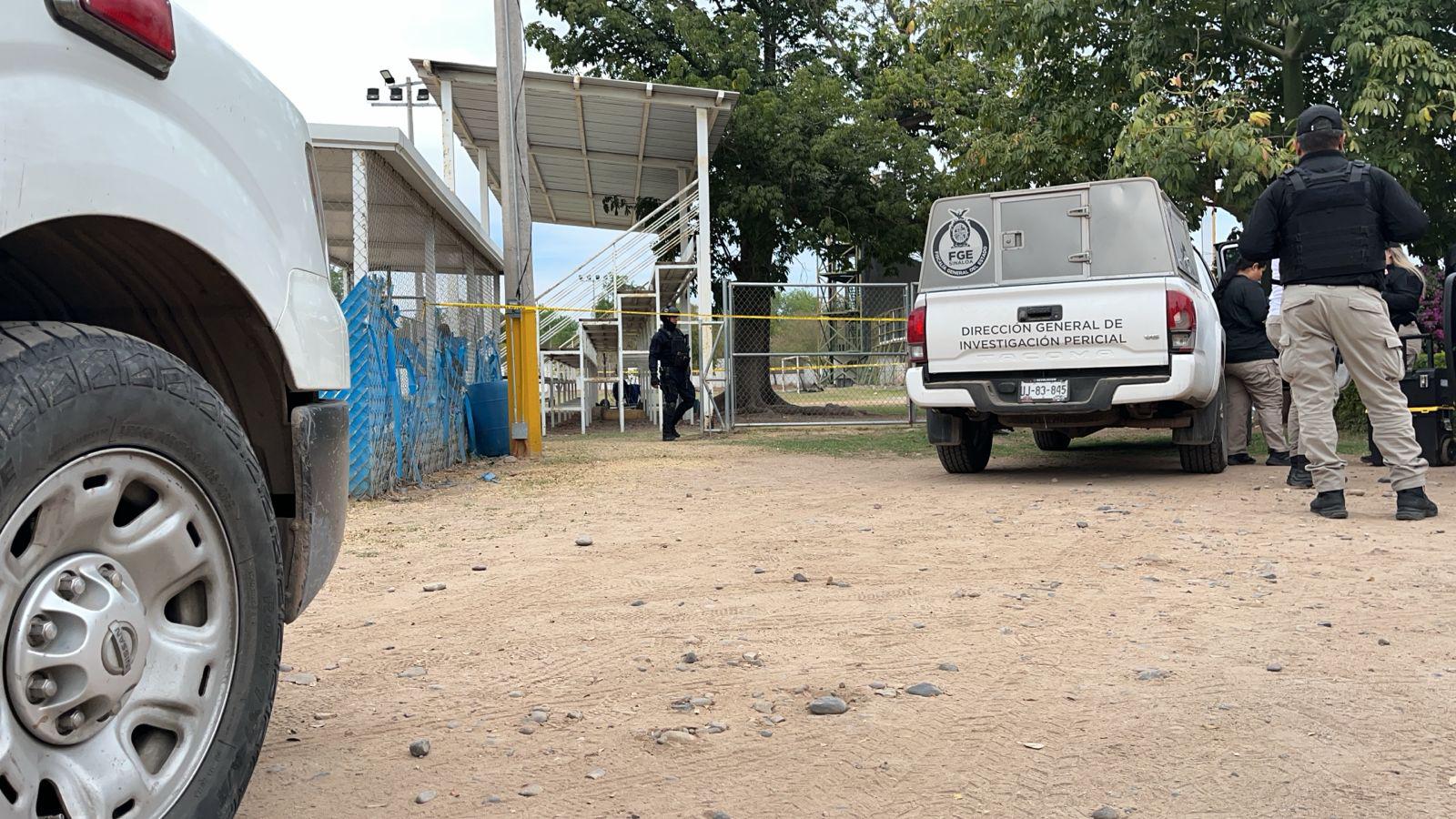 $!Asesinan a un hombre y dejan otro herido tras un ataque a balazos en las canchas de la Liga JAPAC, en Culiacán