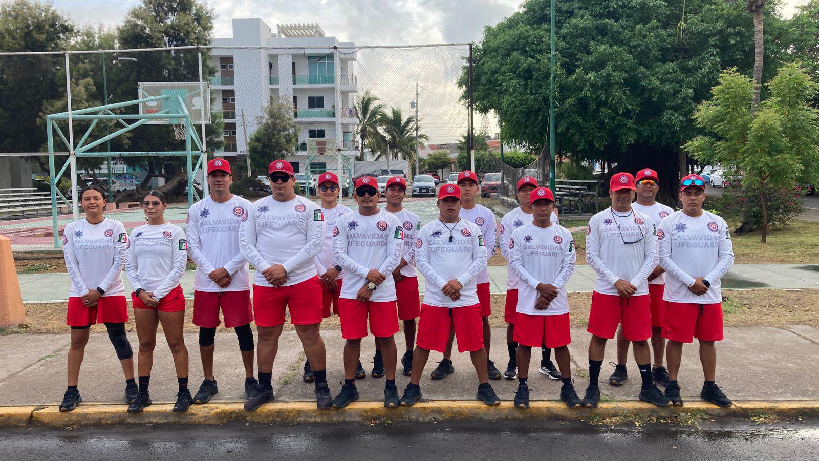 $!Se suma Escuadrón Acuático a Carrera Roja, pero sin descuidar la vigilancia en playas mazatlecas