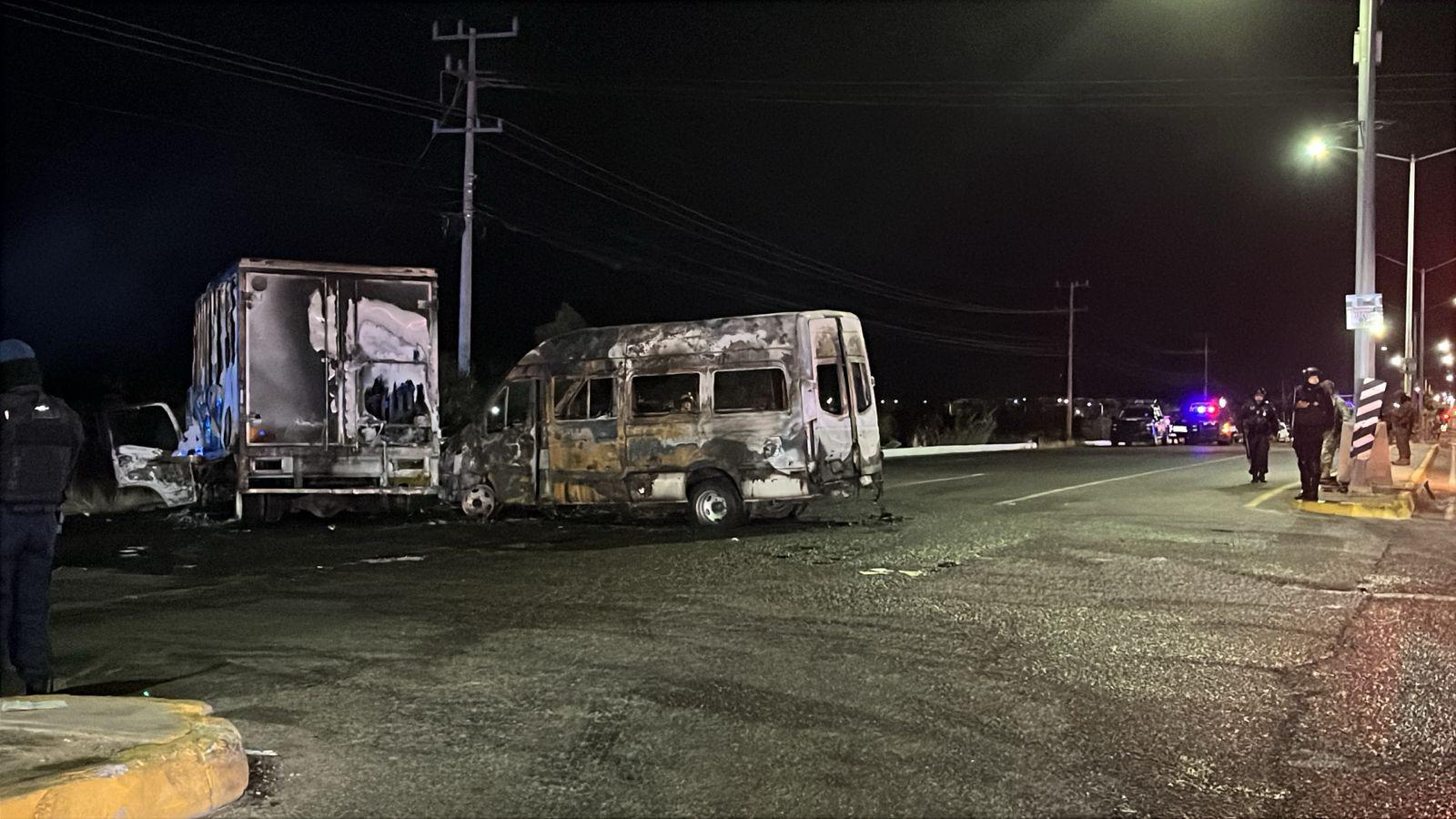 $!Escala la violencia en Sinaloa: bloqueos y enfrentamientos paralizan Culiacán, Navolato y Mocorito