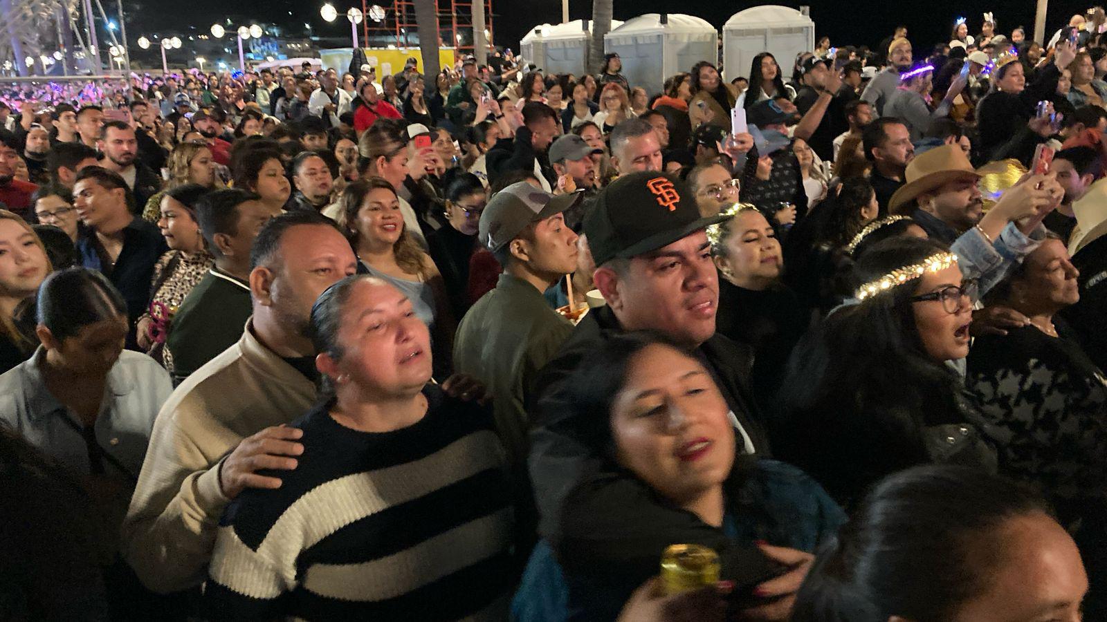 $!La Adictiva celebra en Olas Altas sus 35 años de trayectoria