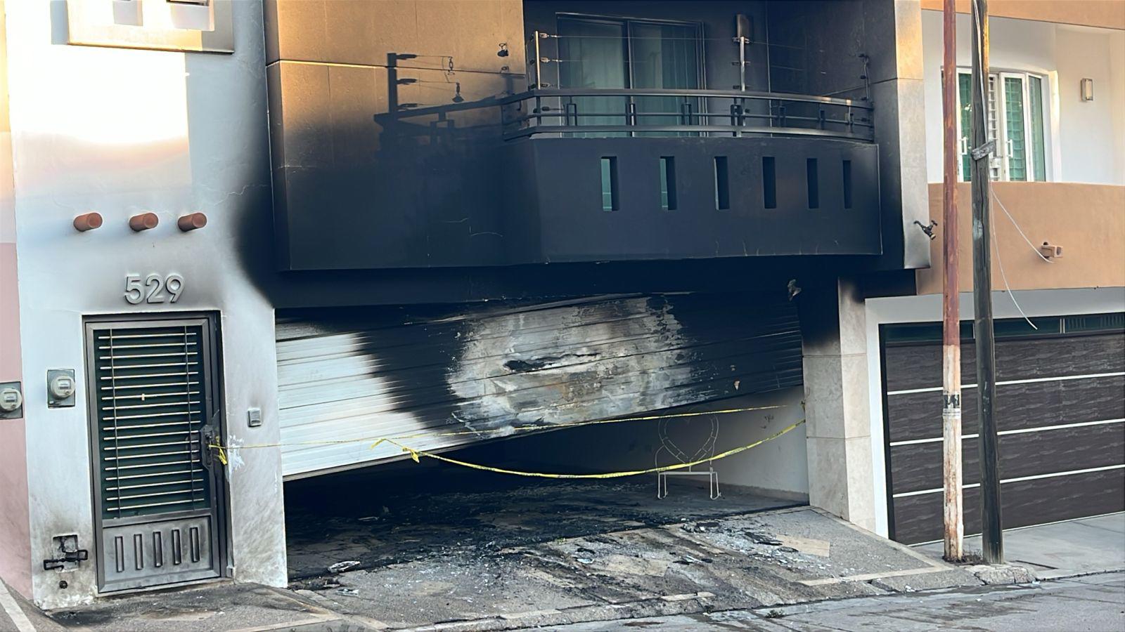 $!Incendian dos viviendas y un expendio de cerveza en ataques simultáneos en Culiacán