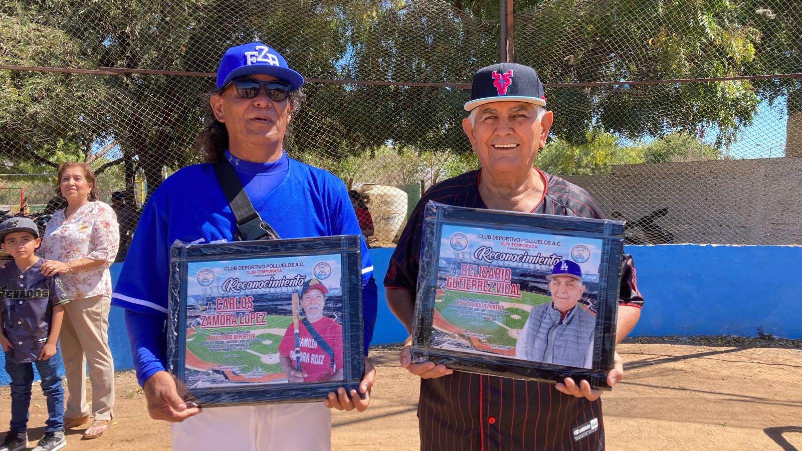 $!Homenajean a Carlos Zamora y Belizario Gutiérrez en Club Polluelos