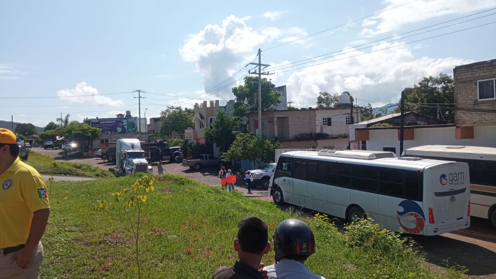 $!Realizan marcha y bloqueos en Rosario para pedir el regreso de Jesús Heriberto