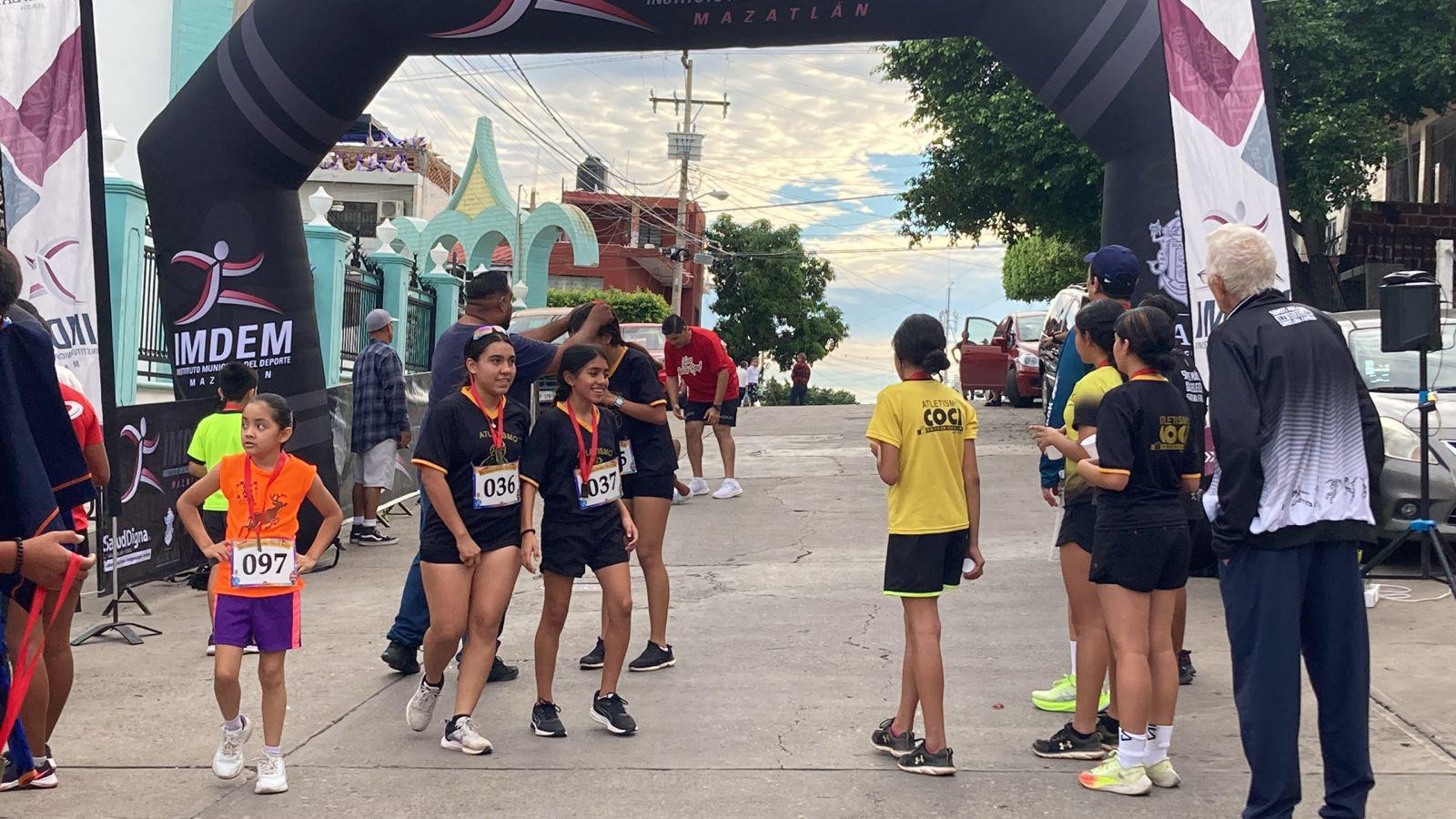 $!Fonseca y Ramírez pasan al Olimpo en Tercera Carrera Familiar Rey de Reyes