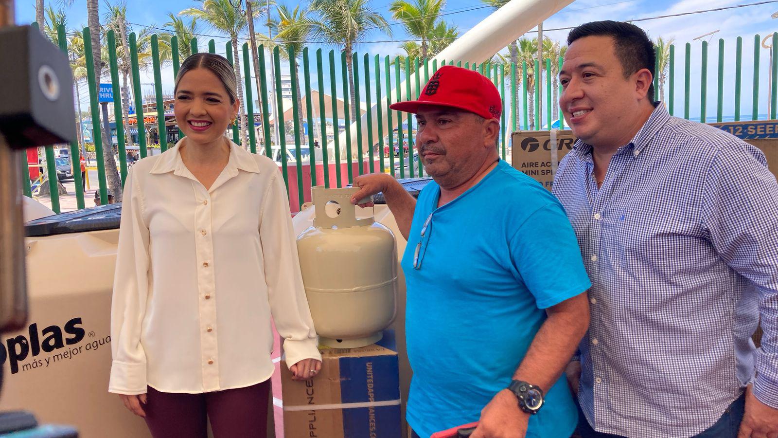 $!Son beneficiadas 369 familias de Mazatlán por el programa Peso a Peso de Bienestar Social