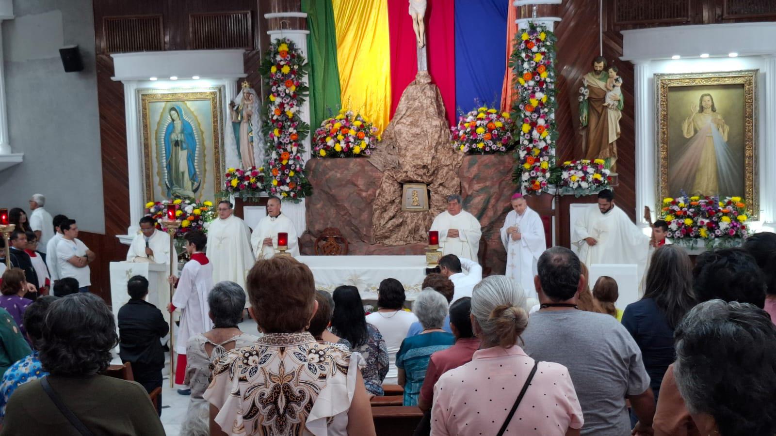$!En Congreso Diocesano de Mazatlán, el Obispo llama a reflejar la fe en cada dimensión de la vida cotidiana
