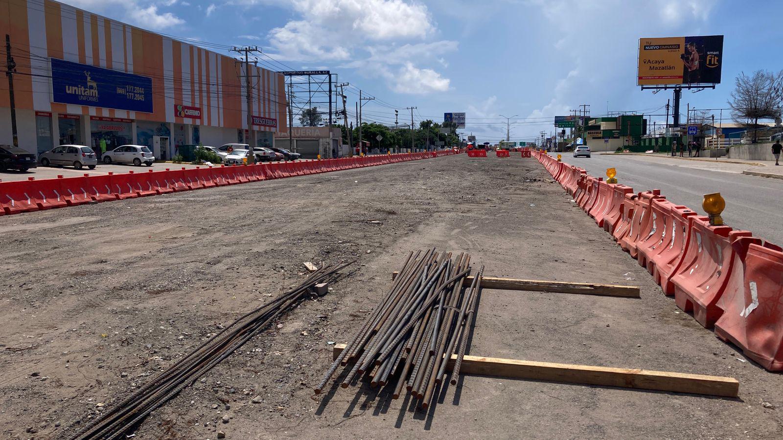 $!Muestra avance construcción del puente vehicular México 15 y Pérez Escobosa, en Mazatlán
