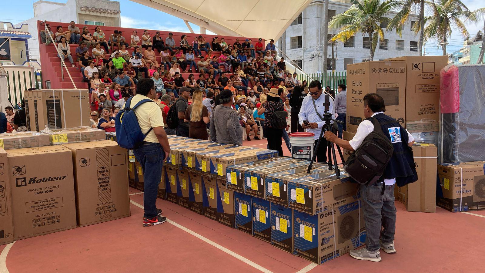 $!Son beneficiadas 369 familias de Mazatlán por el programa Peso a Peso de Bienestar Social