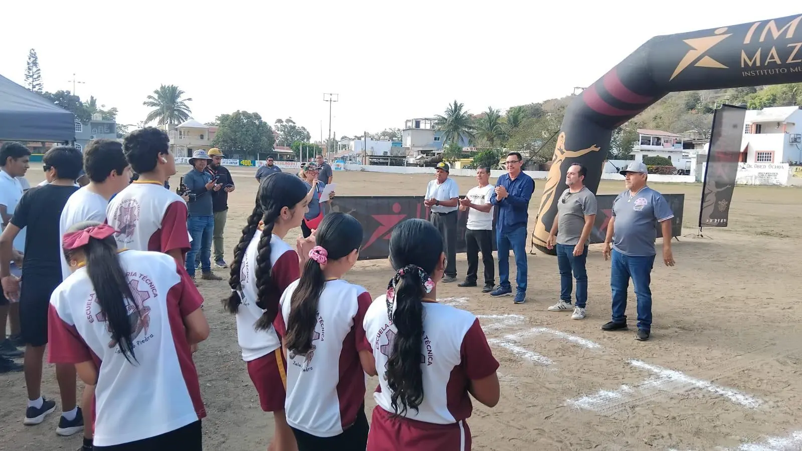 $!Carrera Deportiva ETI 88 refuerza hábitos saludables en Isla de la Piedra