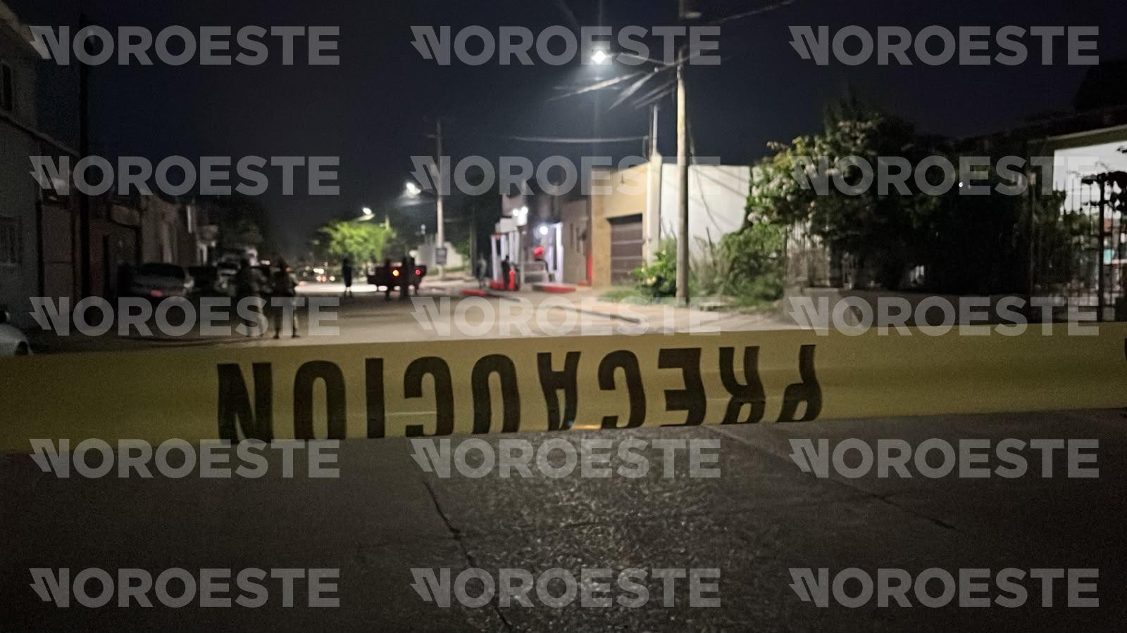 $!Disparan contra una casa y un auto en la colonia Díaz Ordaz, en Culiacán