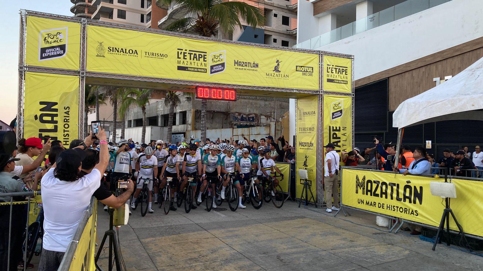$!Autoridades y leyendas del ciclismo dan banderazo al L’Etape Mazatlán By Tour de France