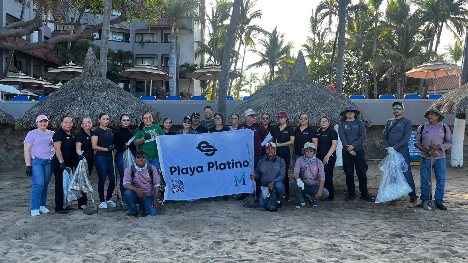 $!Refuerza Operadora de Playas acciones de limpieza en costas junto a hoteles certificados