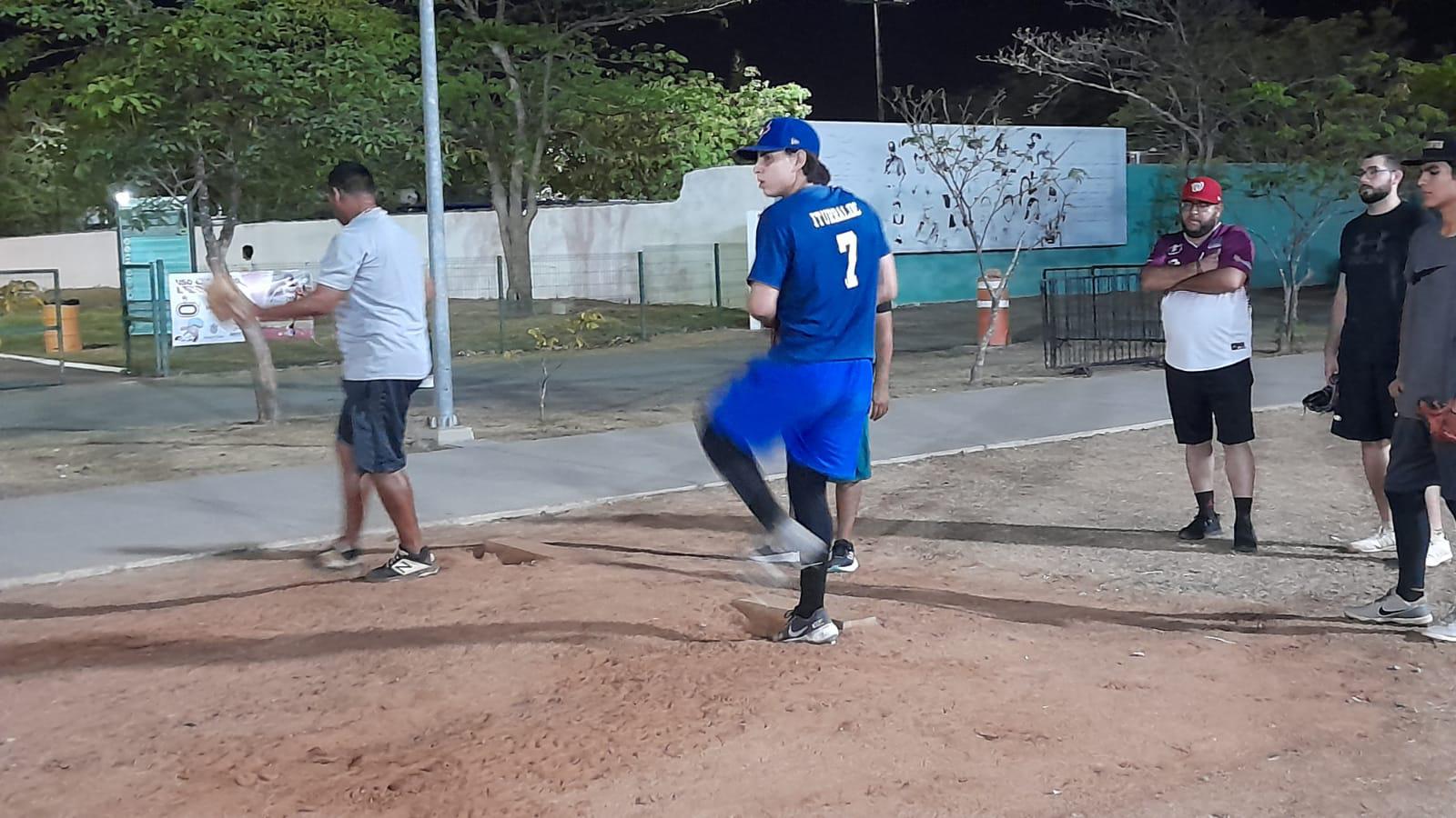 $!Selección de Beisbol de Mazatlán entrena con miras de refrendar campeonato