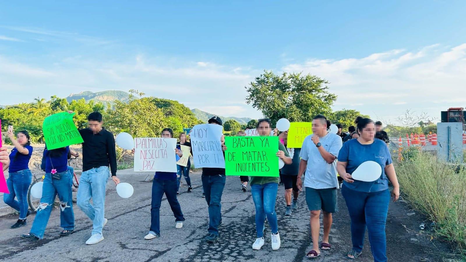 $!Quieren vecinos de Palmillas, Escuinapa, vivir sin miedo y en paz
