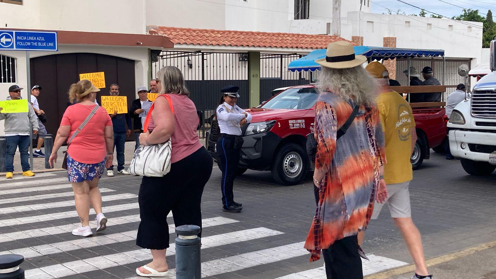 $!Con cerca de 4 mil pasajeros atracó en el puerto el crucero Discovery Princess