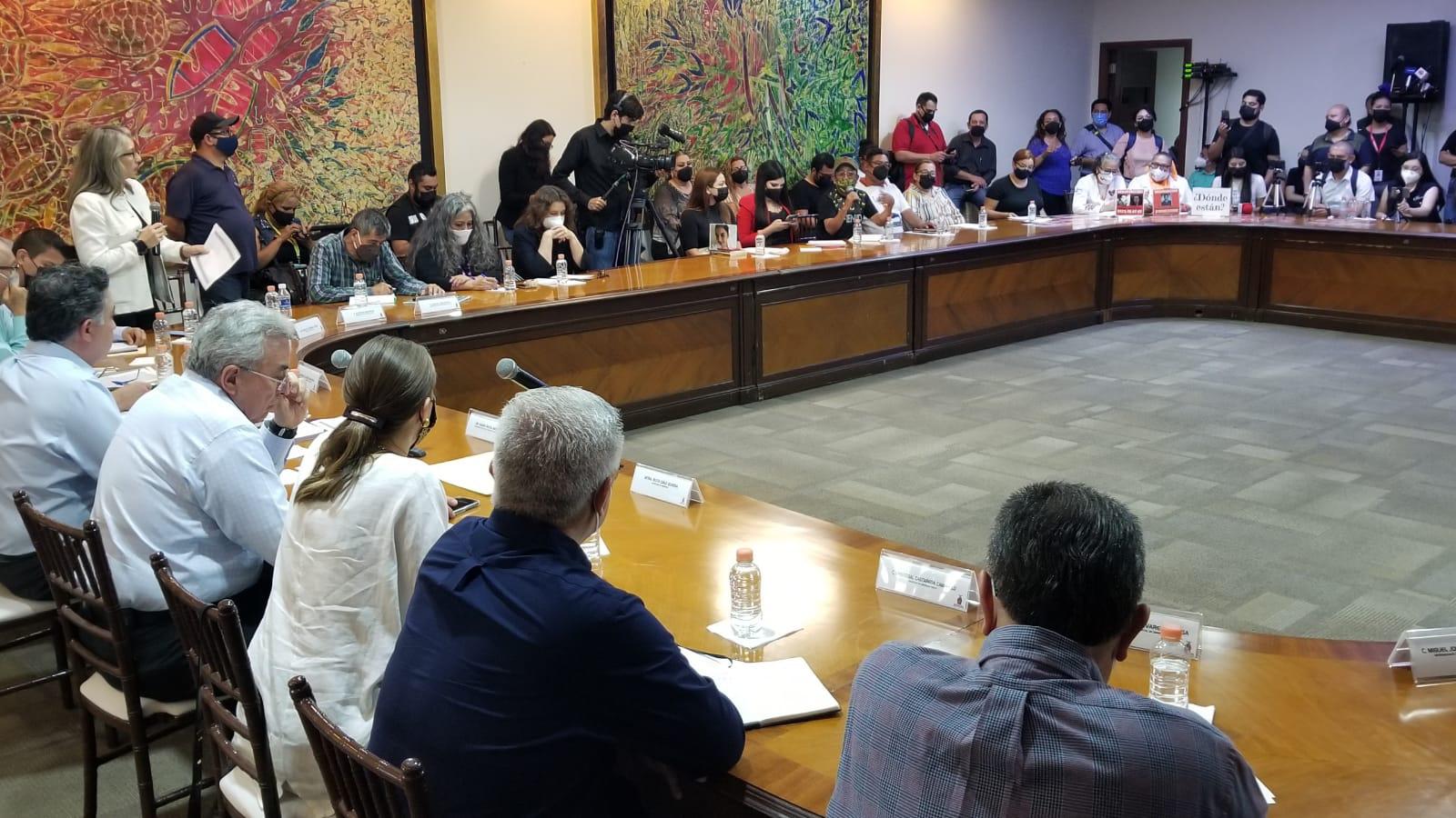 $!Ya no más desaparecidos, piden colectivos de Sinaloa; exponen sus exigencias ante el Gobernador Rocha Moya