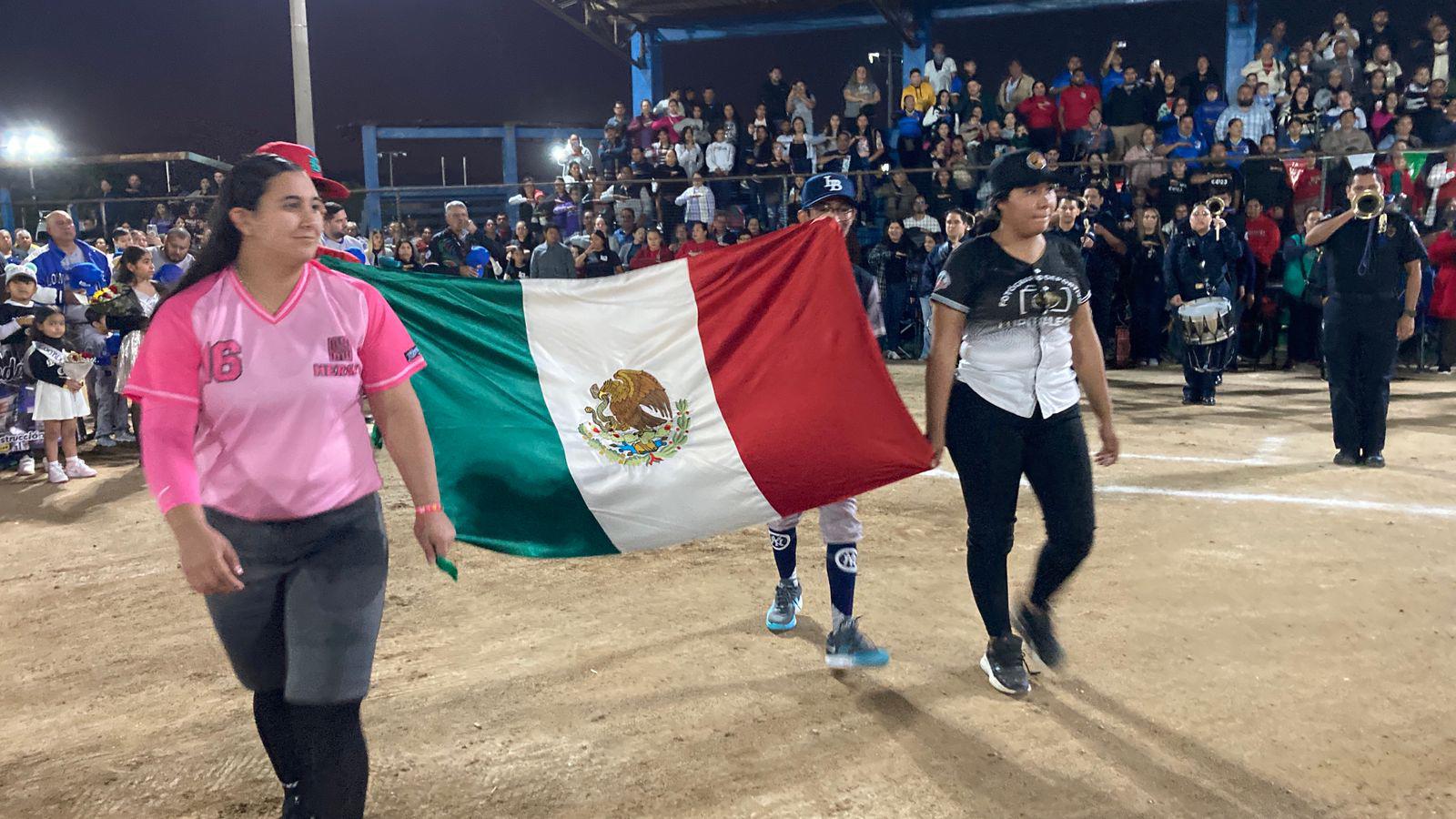 $!Homenajean a Marco Verde en apertura de Liga Quintero Castañeda