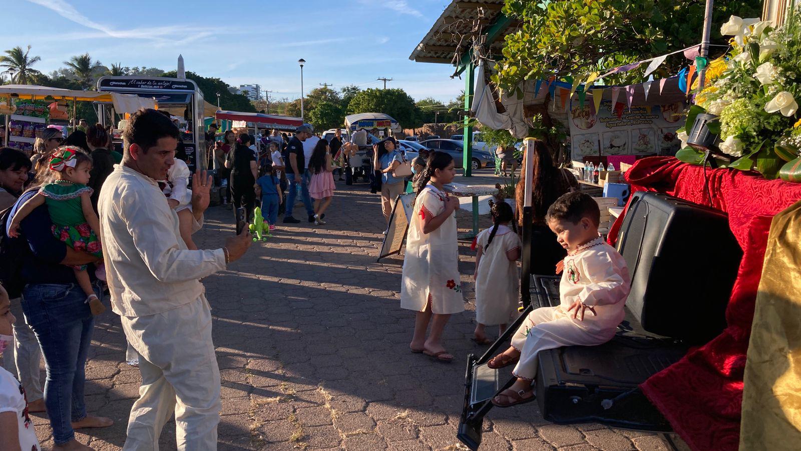 $!Realizan peregrinación y misa en La Puntilla en honor de la Virgen de Guadalupe