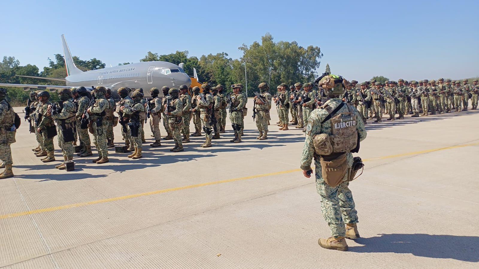 $!Arriban a Culiacán 180 efectivos de las Fuerzas Especiales para combatir la violencia