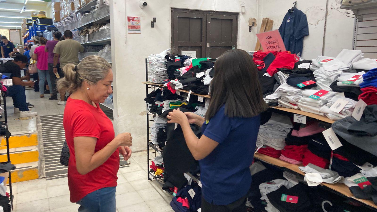 $!¡Atención padres de familia! Llaman a realizar el canje de uniformes escolares antes de que se acaben los vales