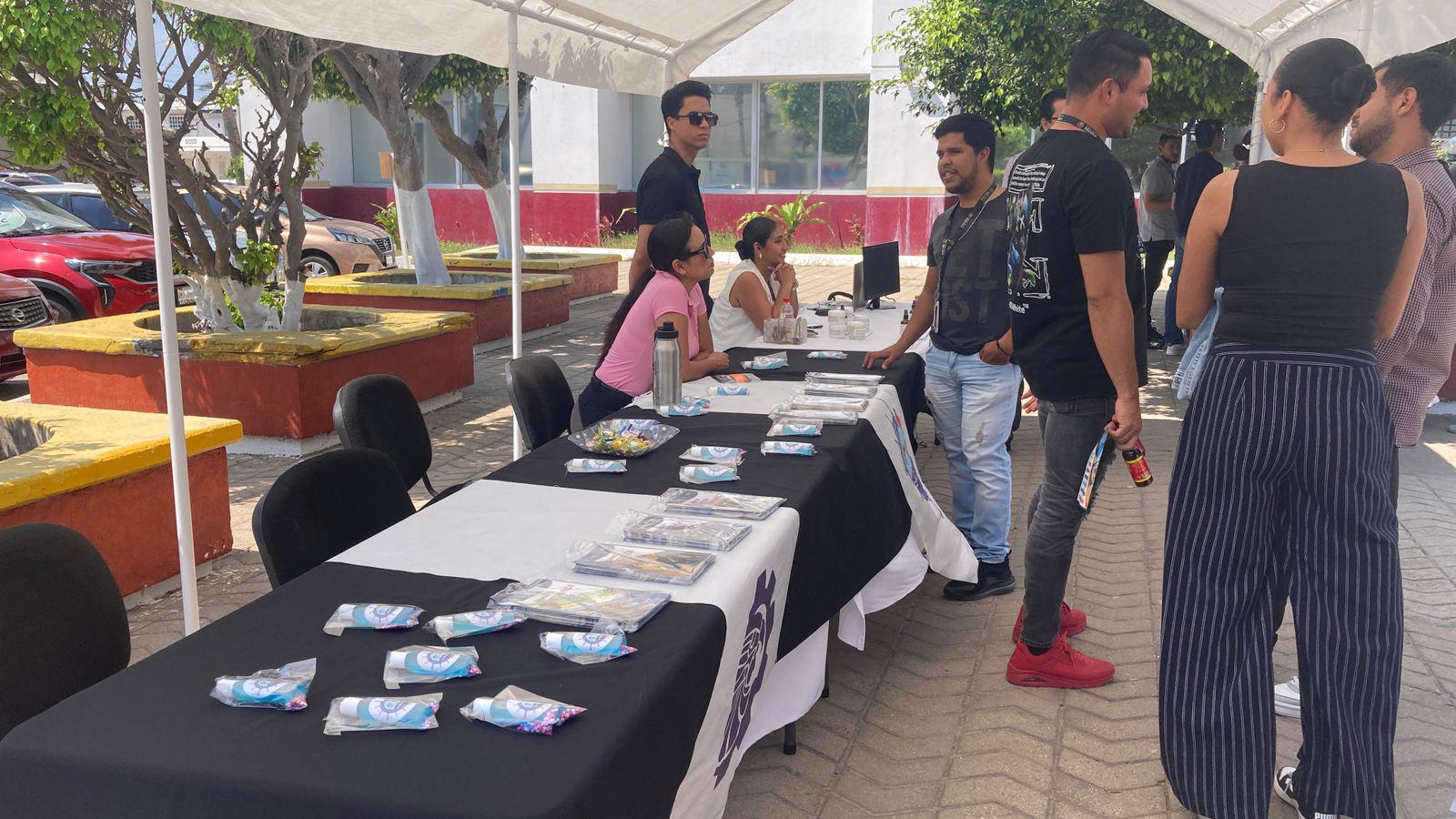 $!Conapesca impulsa el consumo de productos del mar con el Mercado Azul en Mazatlán