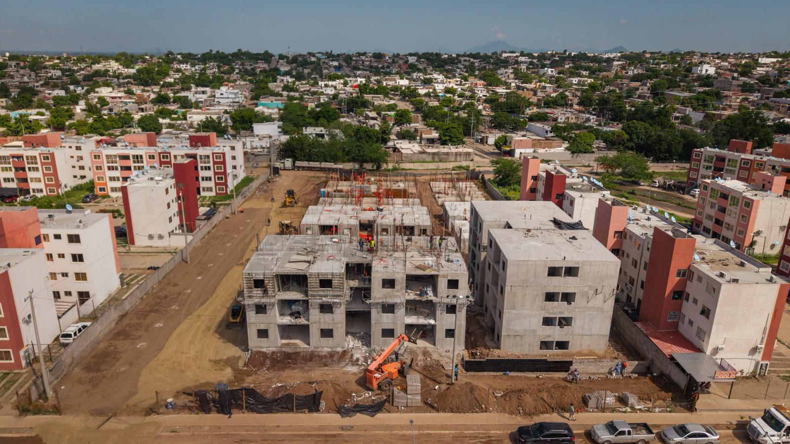 $!Supervisan autoridades avances de Viviendas del Bienestar en Hacienda del Valle, en Culiacán