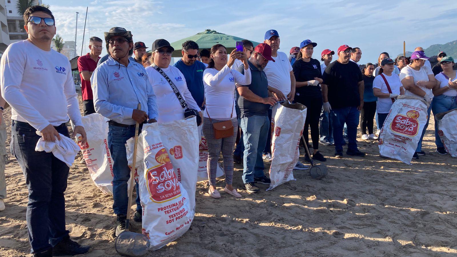 $!Cumplen funcionarios y voluntarios con la quinta jornada de limpieza ‘Mazatlán Te Quiero Limpio’