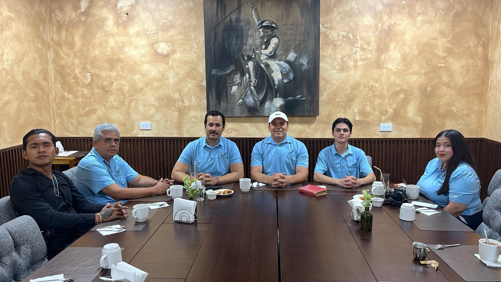 $!Levanta la mano Abel Eduardo Camacho para ser gobernador sustituto de Sinaloa