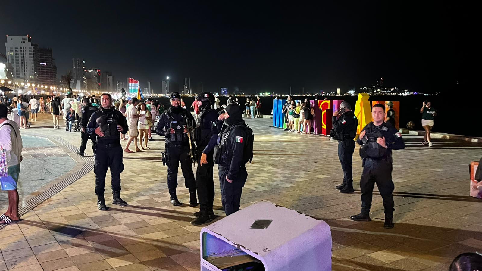 $!Lista la seguridad para los festejos de la afición en las Letras de Mazatlán
