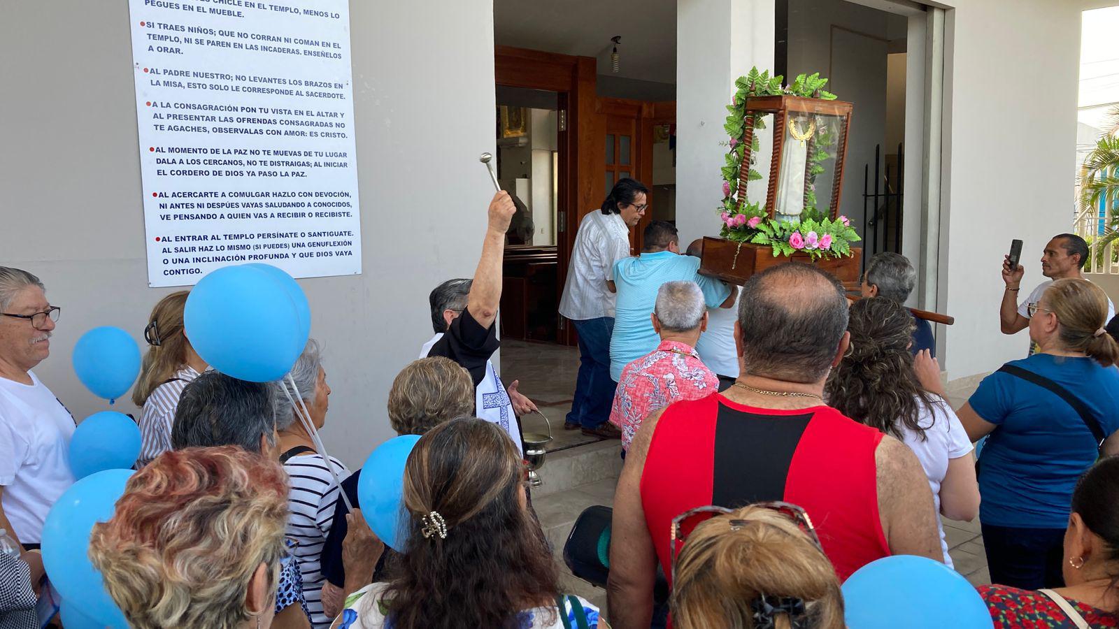 $!Feligreses inician festividades patronales de la Virgen de Fátima con peregrinación