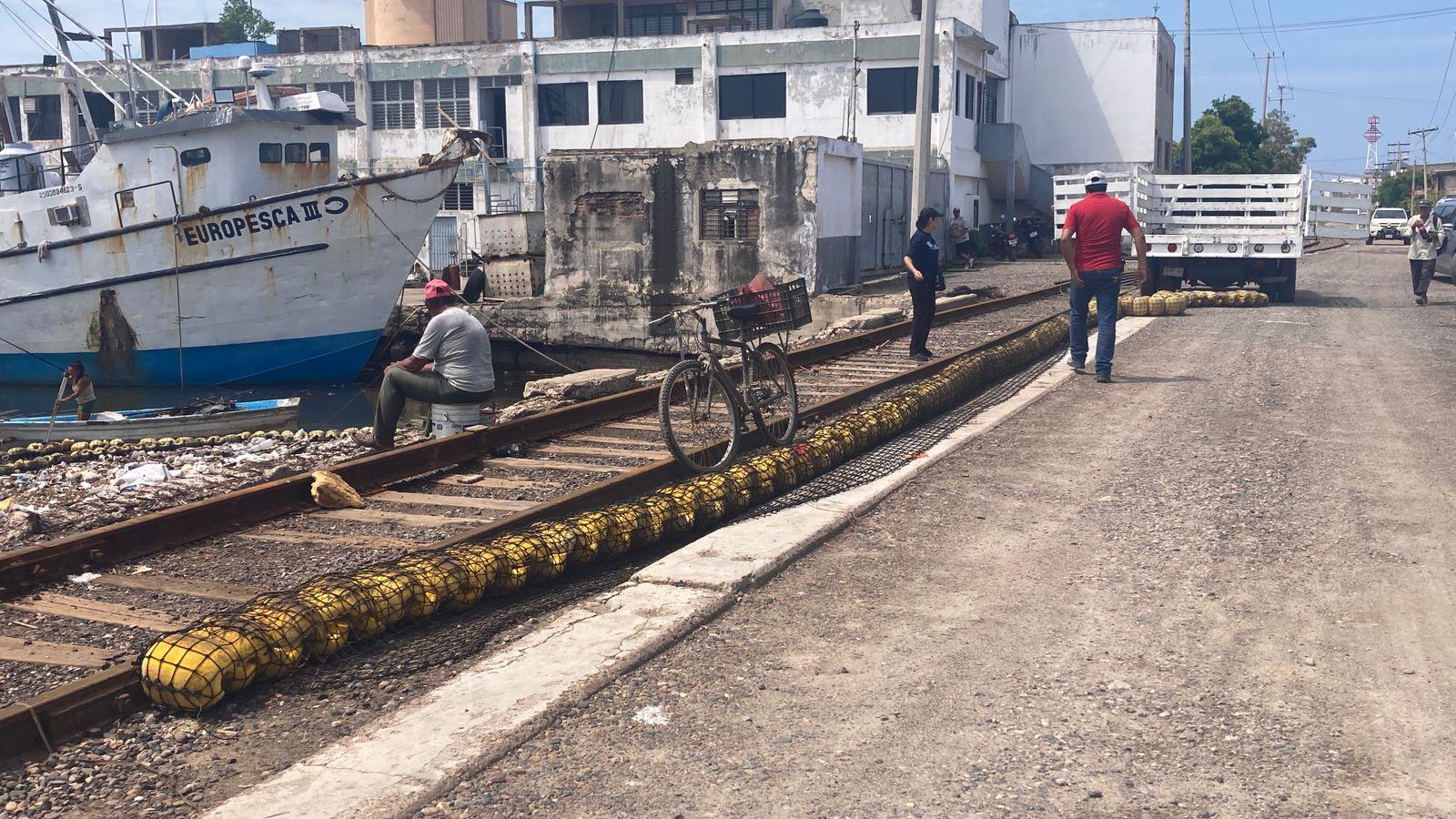 $!Recolectan más de 12 toneladas de basura de la biobarda del puente Juárez, en Mazatlán